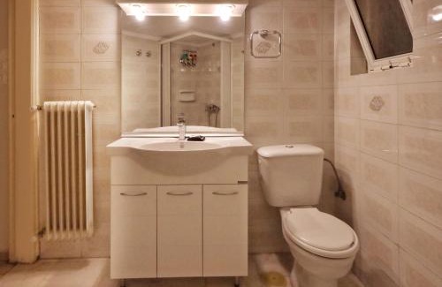 Kaisariani Apartment | Olga's Lovely Elia Apartment - Olea Kesariani