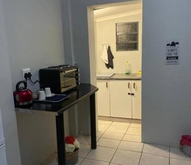Berea Apartment | OlimG Stays - 2