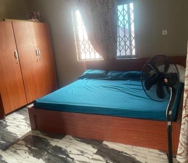 Accra Apartment | Olis place