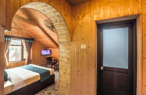 Nishat-Shalimar Hotel | Olive County, Srinagar