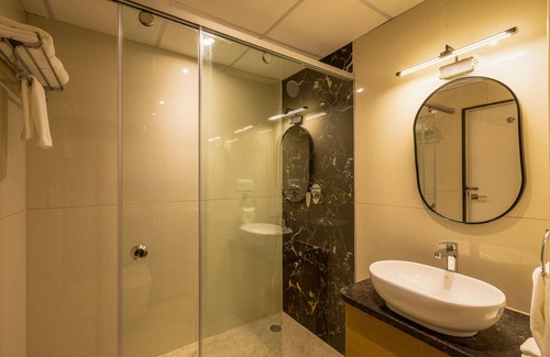 Nagavara Hotel | Olive Hebbal - by Embassy Group