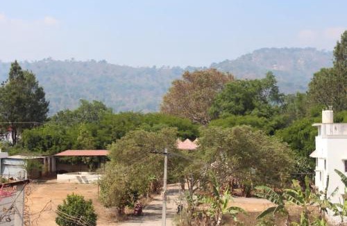 Yelagiri House | Olive Hills-Families Only-Ground Floor Guest House
