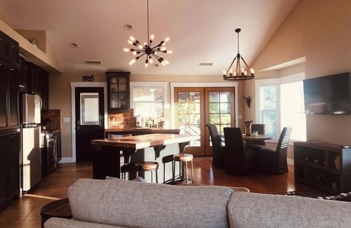 Paso Robles House | Olive Ranch Gem with Views!