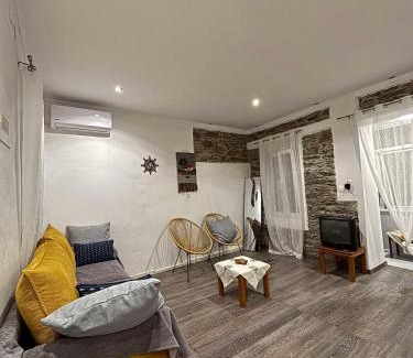 Plomari House | Olive Stonehouse