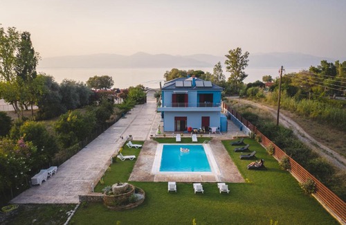 Aigialeia Apartment | Olive Tree Suites