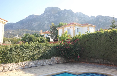 Karsiyaka Villa | Olive Tree Villa 3 Bedroom with private pool.