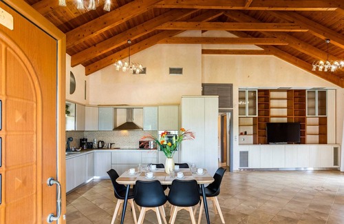 Gargaliani House | Olive You Need, Poolside Paradise in Marathopoli