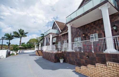 Mtunzini Bed & Breakfast | Oliver's Bed and Breakfast