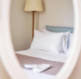 Makrigianni Apartment | OLIVER SUITES