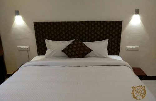 Kandal Hotel | Olives Pleasant Stays