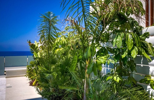 Kissonerga Apartment | Olymp White Palace - Luxury Beachfront House for Elites