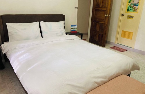 Catarman Bed & Breakfast | Olympia Travellers Inn