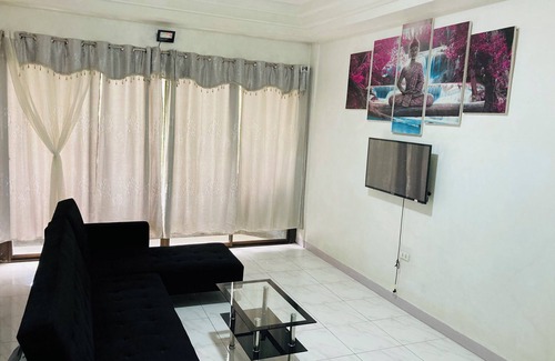 Catarman Bed & Breakfast | Olympia Travellers Inn