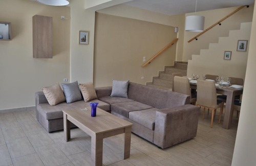 Karavomylos Villa | Olympia Villa