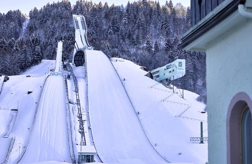 Garmisch-Partenkirchen House | Olympiahaus