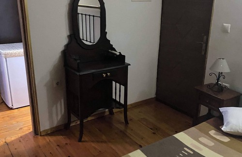 Mytilene Apartment | Olympias Mansion Suite 205 Fryni