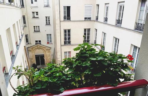 Strasbourg -Saint-Denis Apartment | OlympicParis