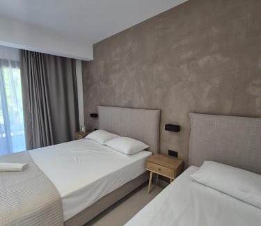 Paralia Pantaleimonos Apartment | Olympus Suites