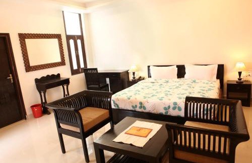 Gulab Sagar Hotel | Om Heritage Haveli