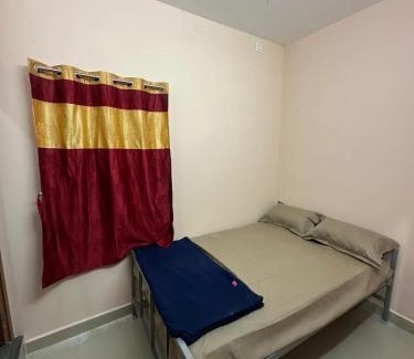 Tiruvannamalai House | Om Muruga Homestay