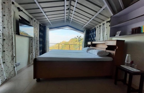 Shimla Bed & Breakfast | Om Niwas Homestay