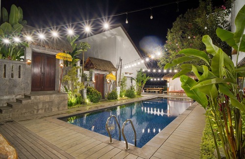 Parongpong Villa | Omah Angkul Angkul Villa
