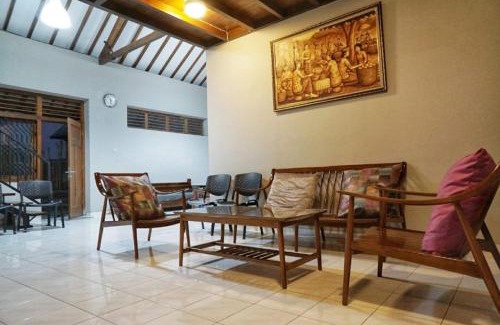 Tegalrejo House | Omah Dronjongan Homestay Yogyakarta