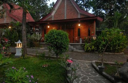 Semarang Hotel | Omah Joglo Semarang