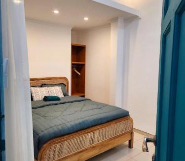 Depok Villa | OMAH LONDO - 4BR JOGJA CITY