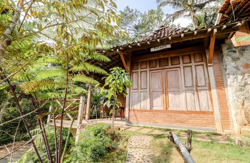 Kulon Progo House | Omah Watu Blencong