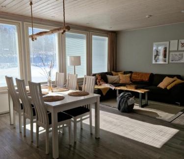 Muurame Apartment | Omakotitalo hyvällä sijainnilla