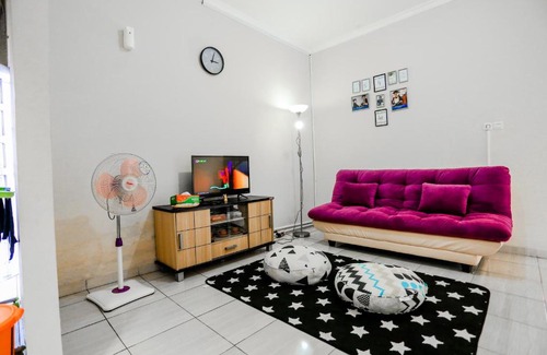 Pagar Alam House | OMAMAE HOMESTAY PAGARALAM