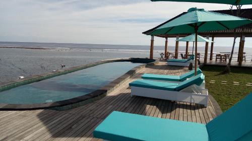 Mushroom Bay Resort | Ombak Bay Lembongan