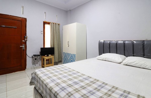 Cibinong House | Ombey Guest House