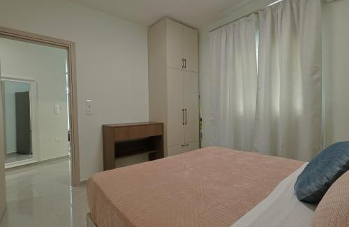 Katerini Apartment | OMEGA - Deluxe Central Apartment by Optimum Link