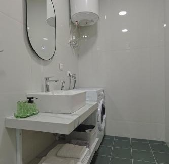 Katerini Apartment | OMICRON - Deluxe Central Apartment by Optimum Link