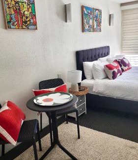 Noosa Heads Apartment | On Hastings Street Studio