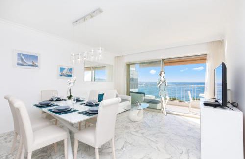 Cannes Apartment | On La Croisette deluxe 2 bedrooms 2 baths