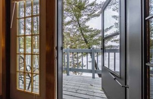 Lake Delton Condo | On Lake Delton-Amazing Views, Outdoor/Indoor Pools, Kiddie pool, 2 Beaches
