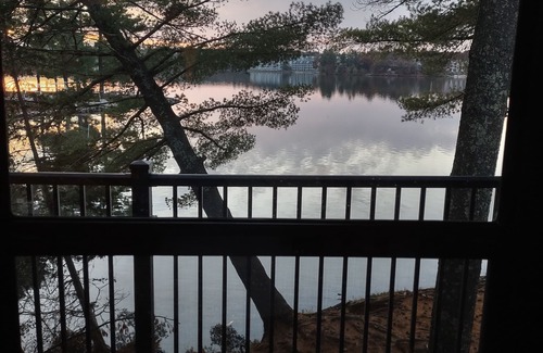 Lake Delton Condo | On Lake Delton-Amazing Views, Outdoor/Indoor Pools, Kiddie pool, 2 Beaches