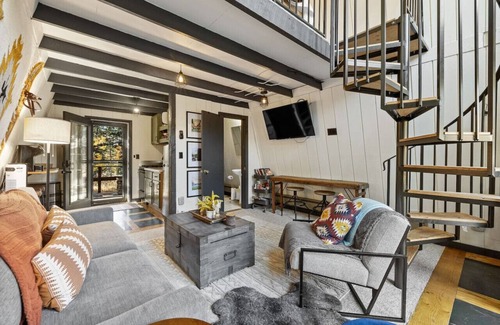 Lead Cabin | On Mountain Time Retreat