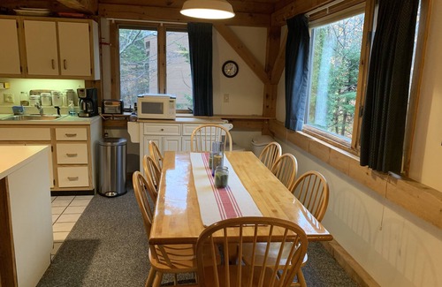 Carrabassett Valley Condo | On mountain condo - walk to Snubber