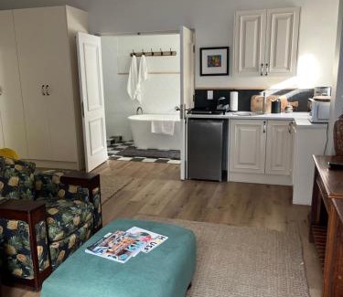 Eastcliff Apartment | On Musson