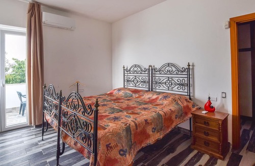 Santa Maria del Mare Torrazzo House | On one of the most suggestive stretches of the Ionian coast of Calabria, in the heart of the "Costa