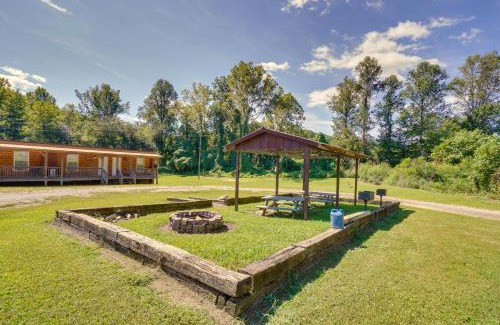 Briceville Apartment | On-Site Hiking and ATV Trails Briceville Studio