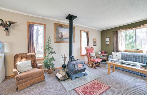 West Branch House | On-Site Hiking Family Escape in Northern Michigan
