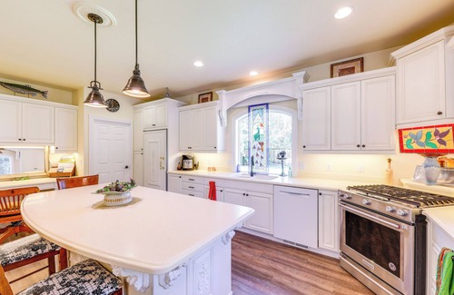 Libby House | On-Site Lake Access: Couples Retreat in Libby!