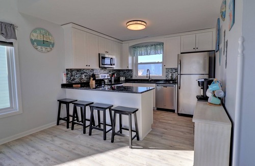 Surf City House | "On Slow Time" - 3 Bed/2.5 Bath Oceanfront Duplex in Surf City