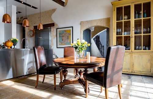 Castillon-la-Bataille House | On the banks of the Dordogne River, Saint Emilion