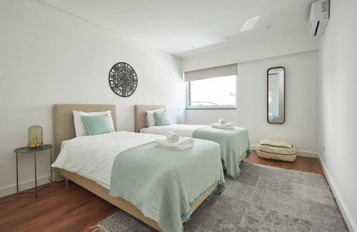 Cascais Apartment | On the Beach